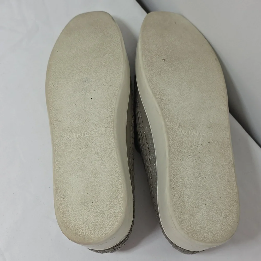 Vince‎ Stafford Women’s Sneakers Woven Gray Leather Slip On Shoes Size 8 M